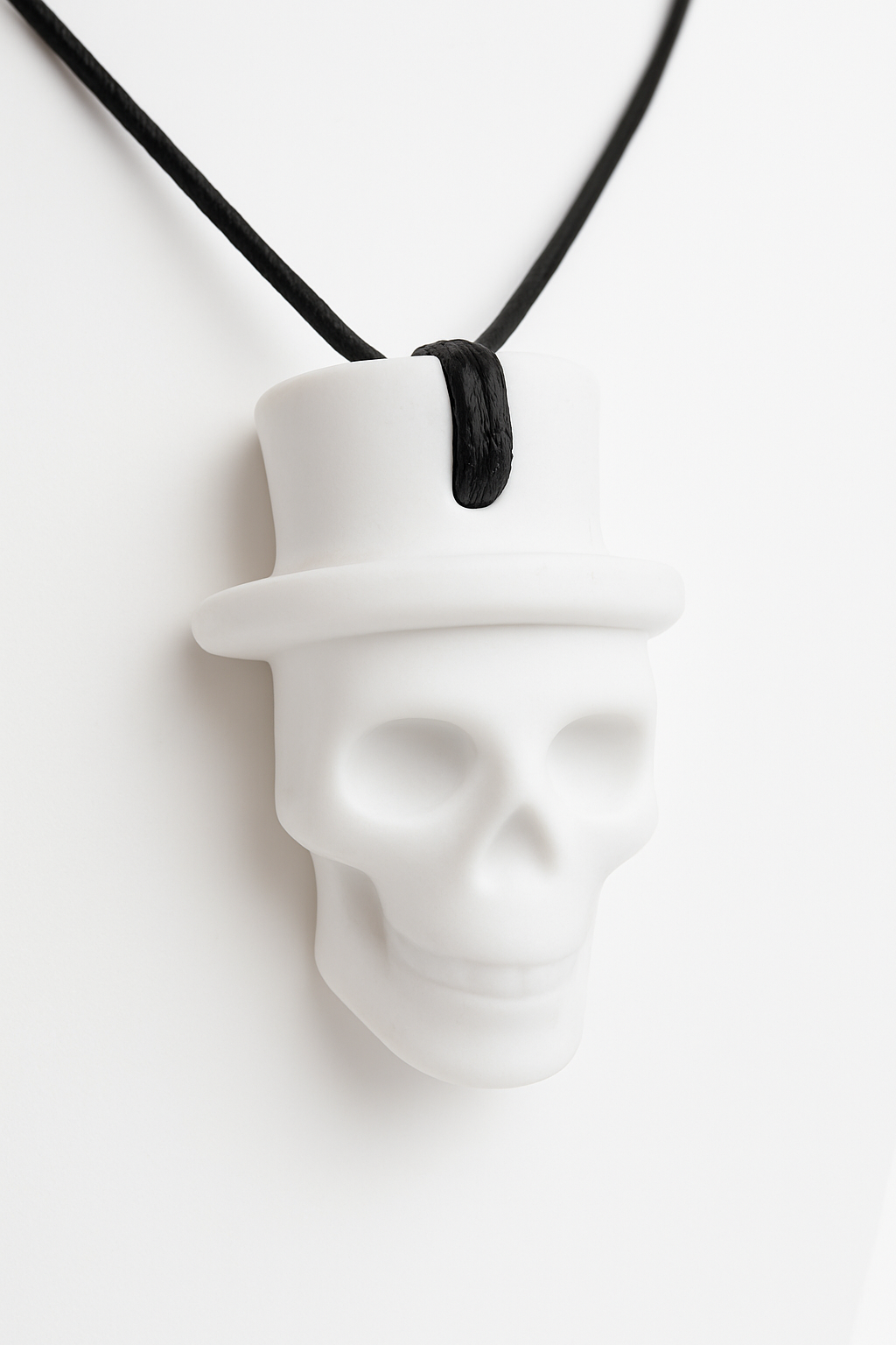 Skull Chewy For Adults and Teenagers - Differences Not Disabilities